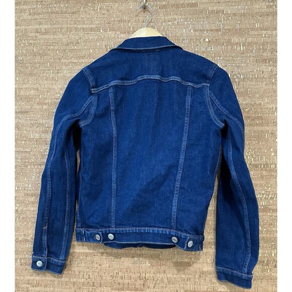 Gap Women’s Size XS Medium Wash Denim Jacket - Picture 2 of 7